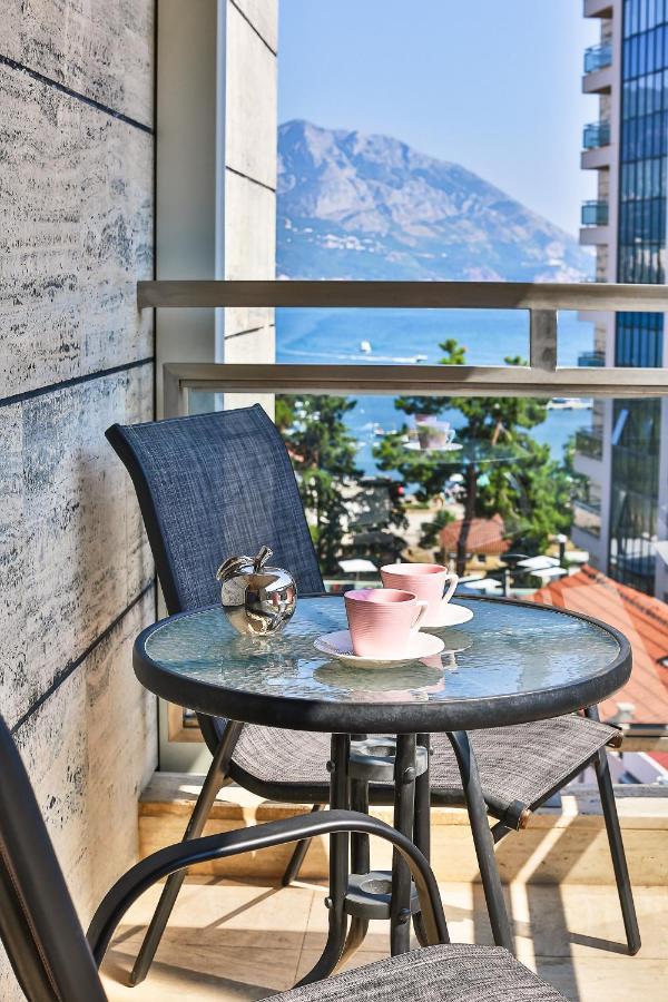 Montesun Fontana Apartments Budva Buitenkant foto