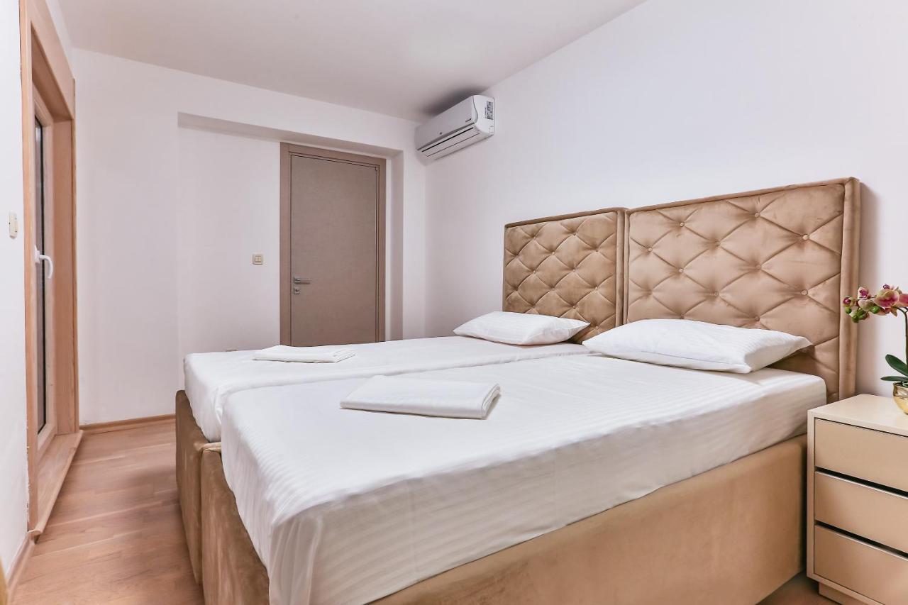Montesun Fontana Apartments Budva Buitenkant foto