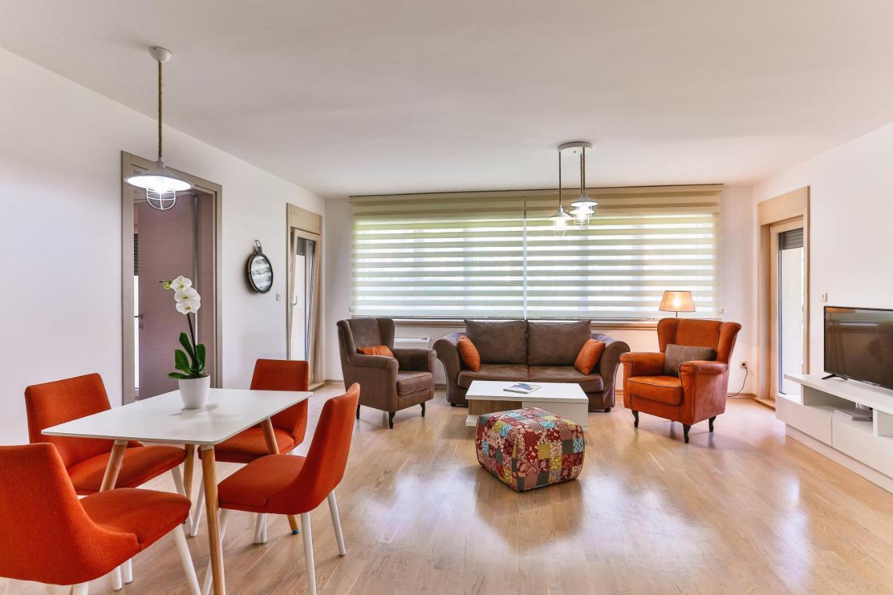 Montesun Fontana Apartments Budva Buitenkant foto