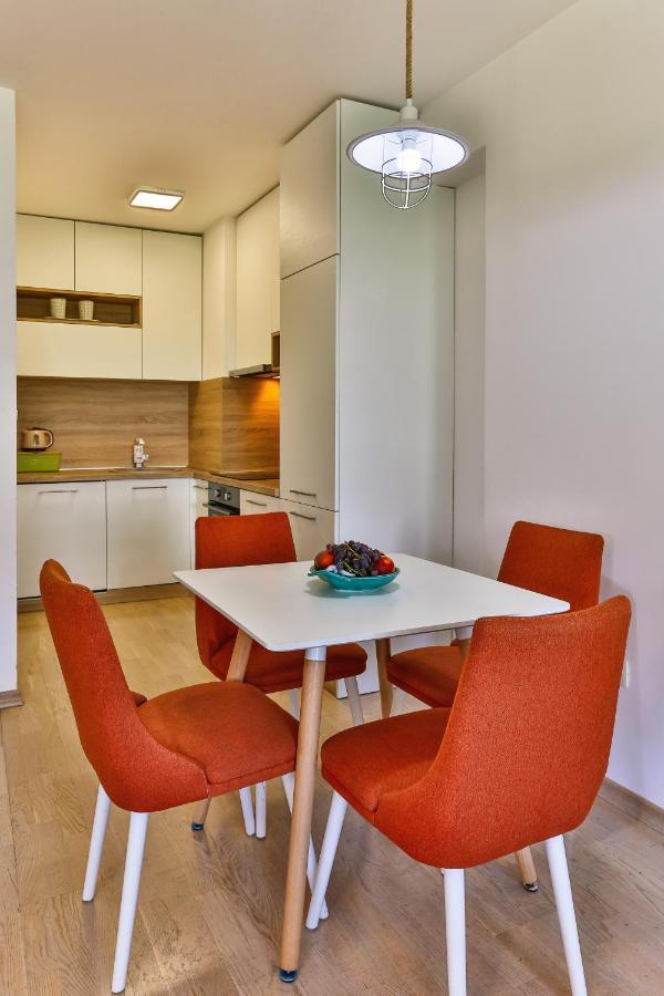 Montesun Fontana Apartments Budva Buitenkant foto