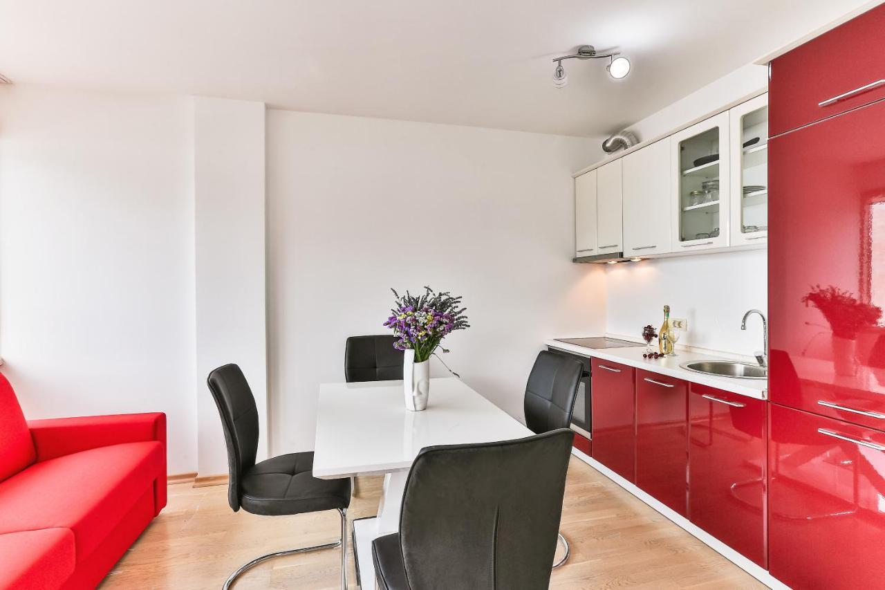 Montesun Fontana Apartments Budva Buitenkant foto