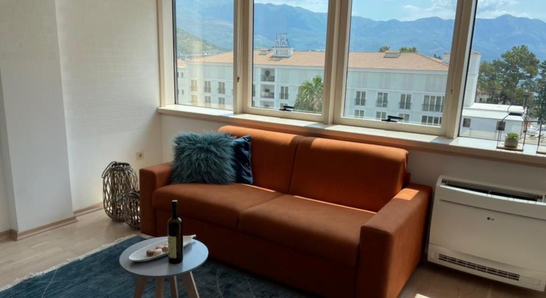 Montesun Fontana Apartments Budva Buitenkant foto